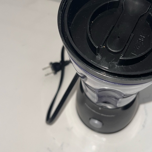 Smoothie Machine - Picture 3 of 3